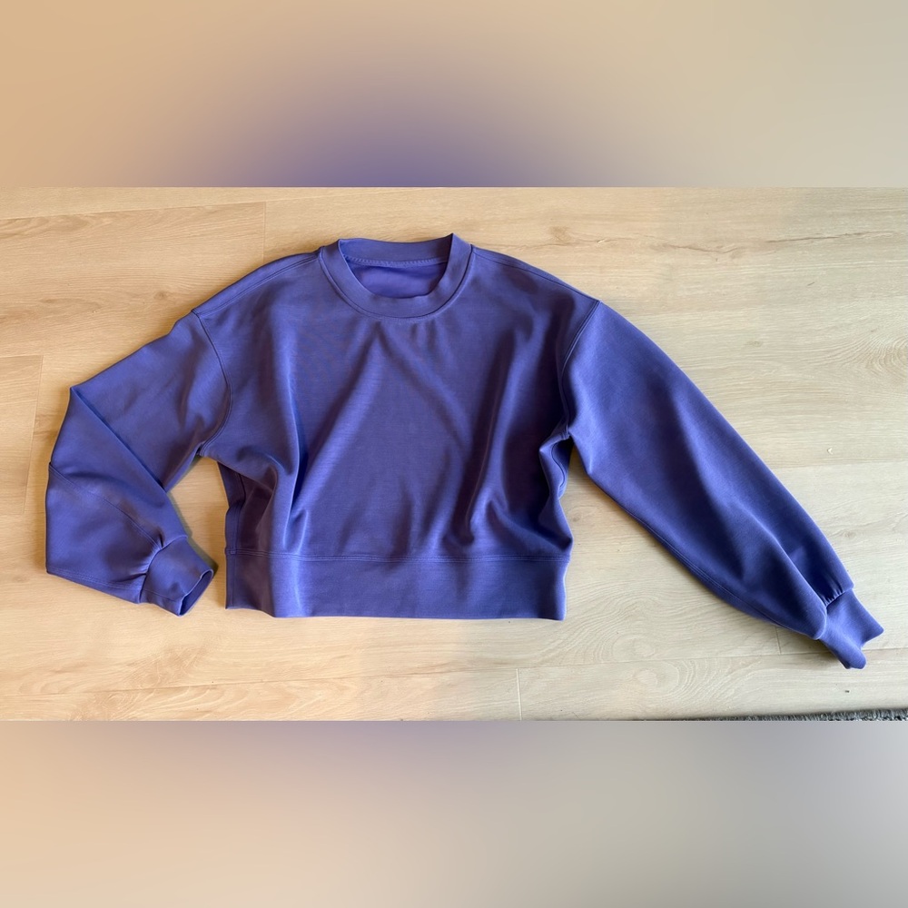 Lululemon Softstreme Perfectly Oversized Cropped Crew size 4
